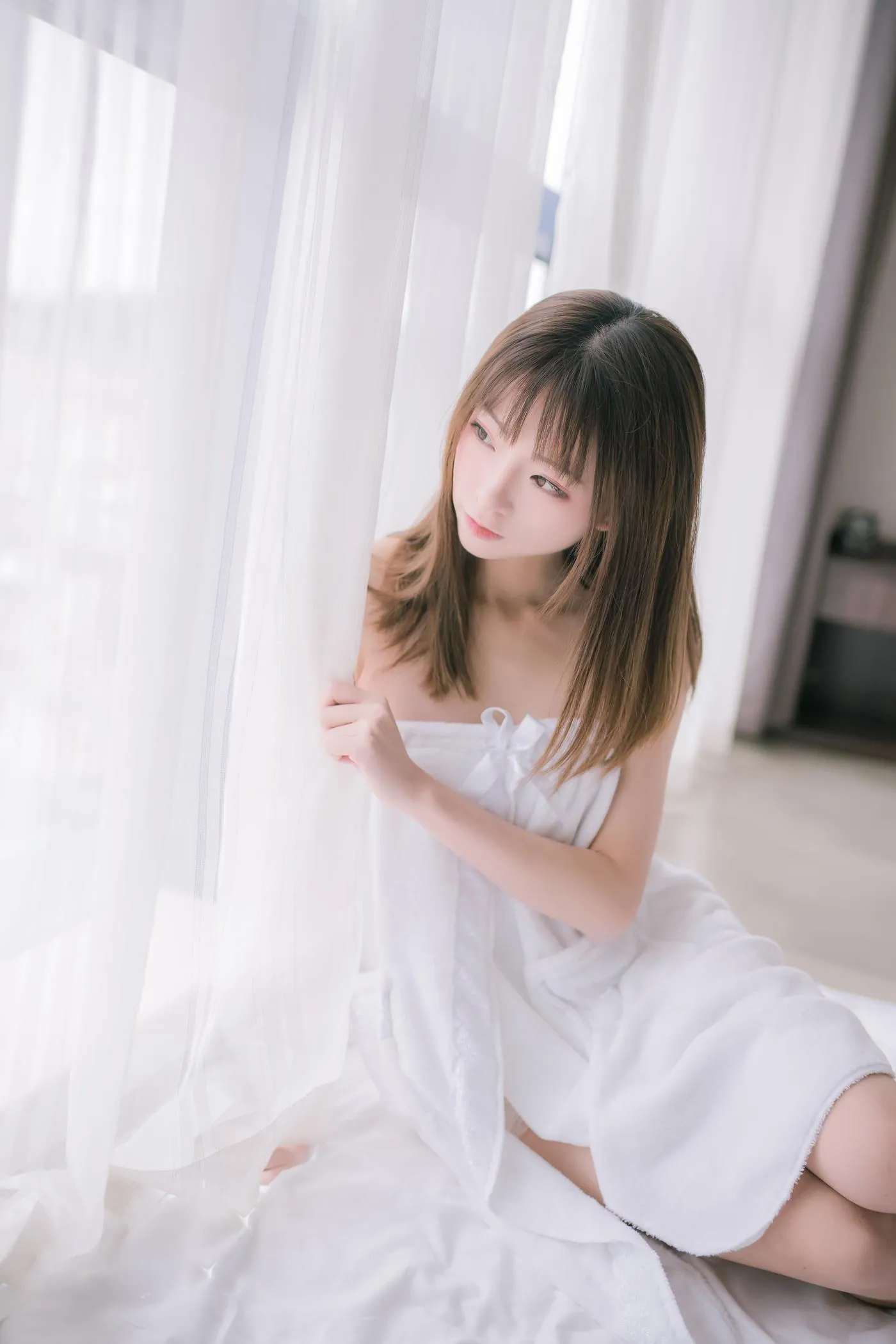 绮太郎_Kitaro – NO.32 纯白浴巾 [44P]插图6